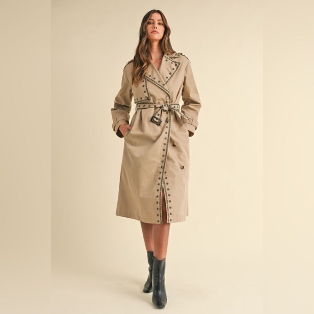 926. DOUBLE BREASTED EMBROIDERED TRENCHCOAT